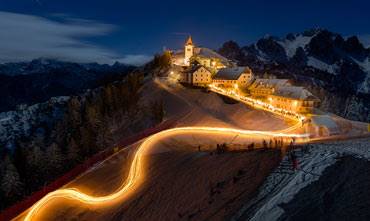 Fiaccolata Sulla Neve